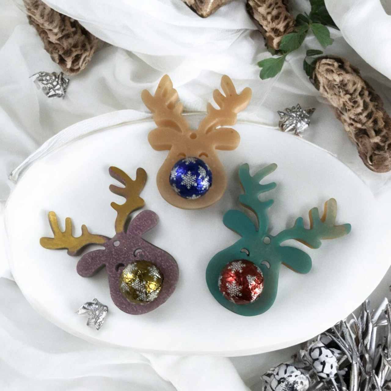🎁 Weihnachtliche Serviettenringe & Geschenkset aus Epoxidharz – Mit süßer Überraschung ✨