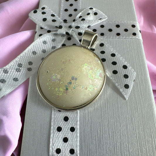 Erinnerungen, Muttermilch-Schmuck, Anhänger und Charms